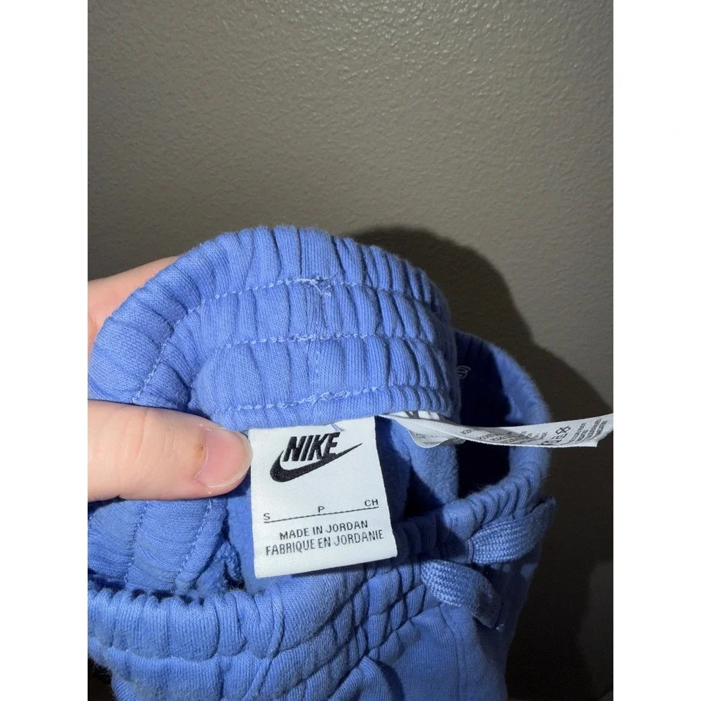 Boys Nike Sweats Size Small